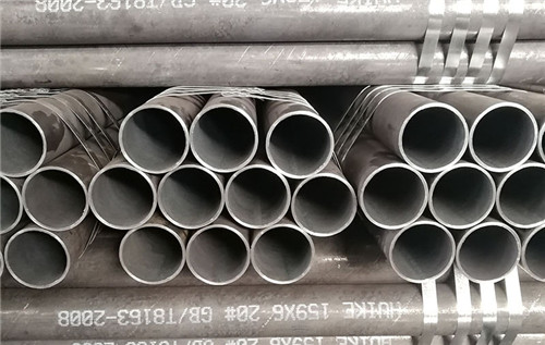 How to ensure the quality of seamless pipes for petroleum cracking