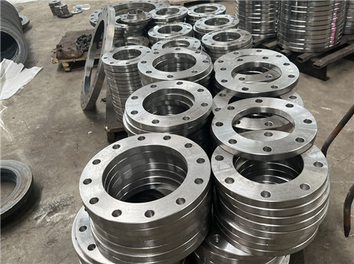 Medium and low pressure flange